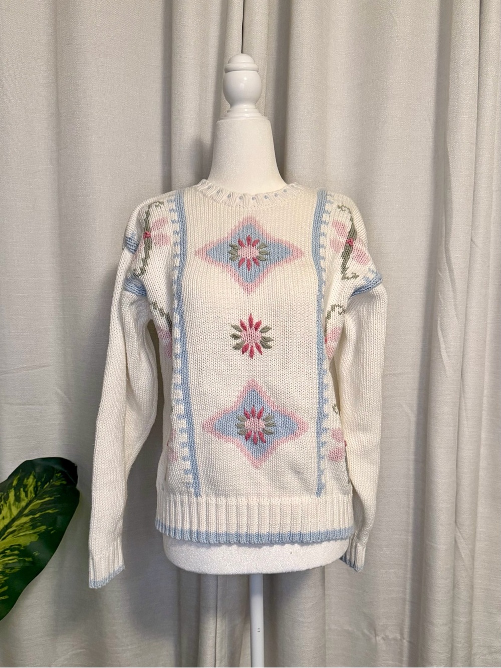 Vintage 80s 90s Lizwear Pastel Embroidered Cotton Knit Sweater M - Picture 2 of 8